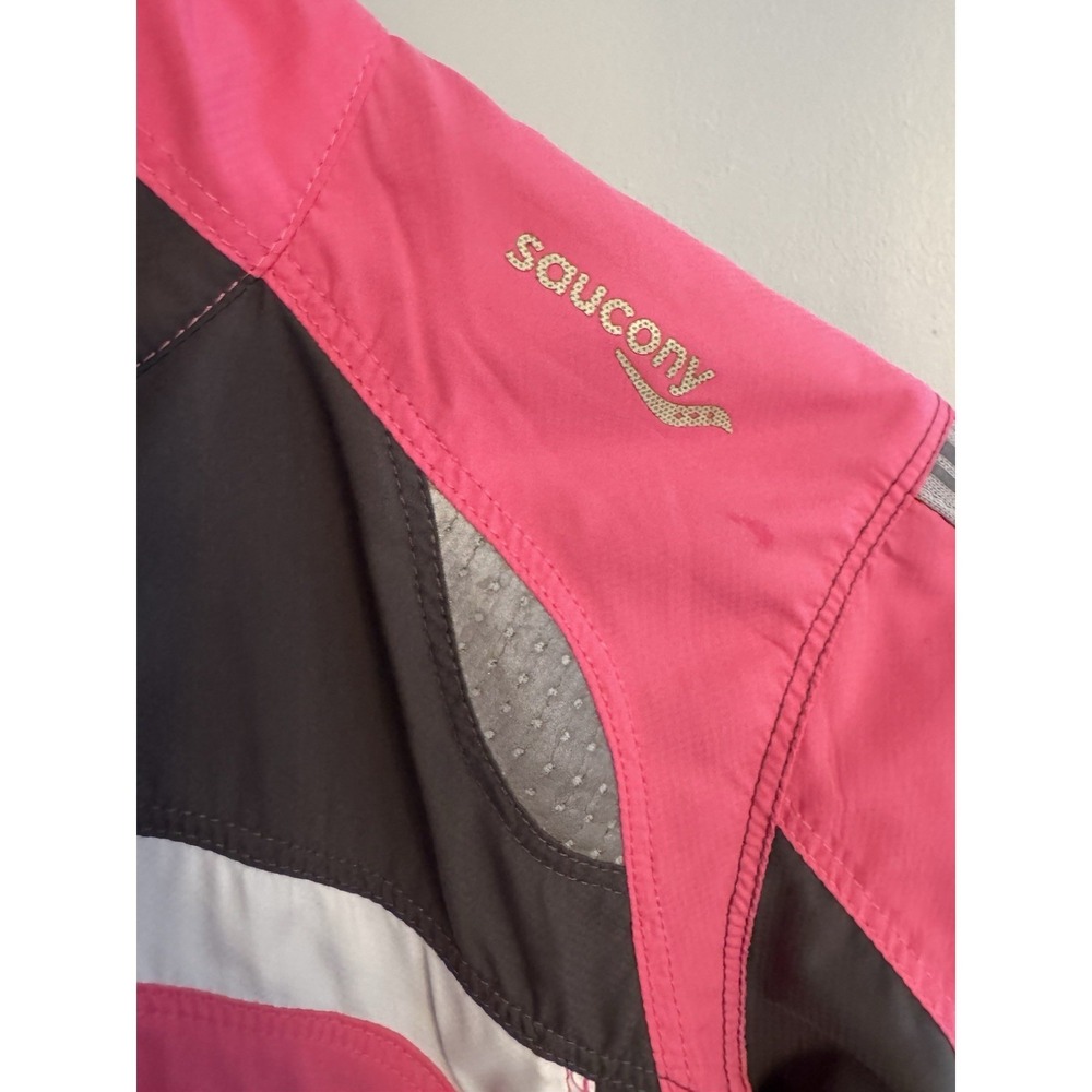 Saucony Women's Medium Pink Reflective Running Jacket Full Zip Lightweight‎ - Picture 3 of 8